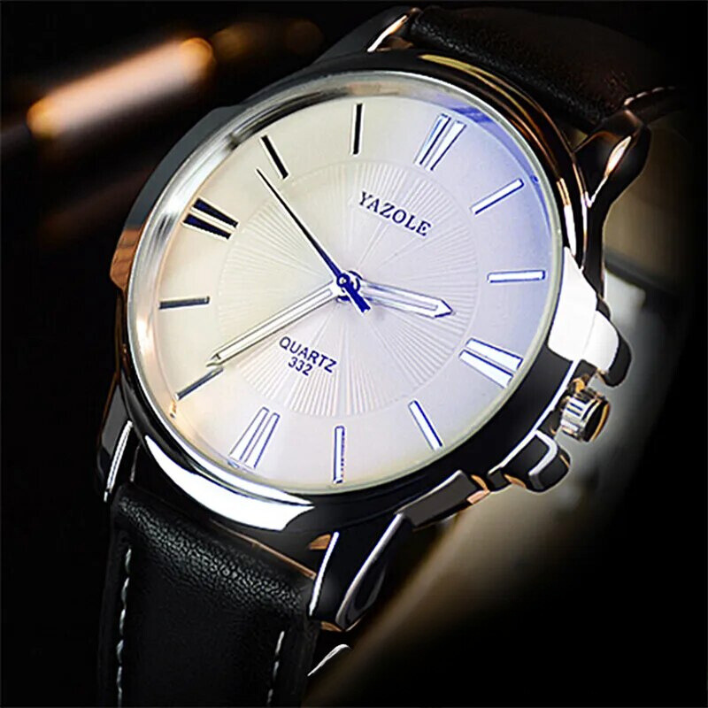 Luxuriöse blaue Glas-Lederuhr